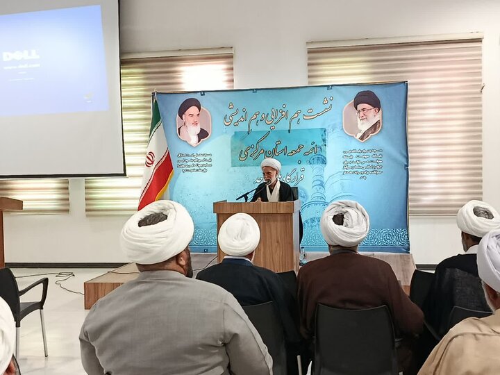 اقتصاد مقاومتی، رمز پیروزی در برابر توطئه‌های دشمنان است