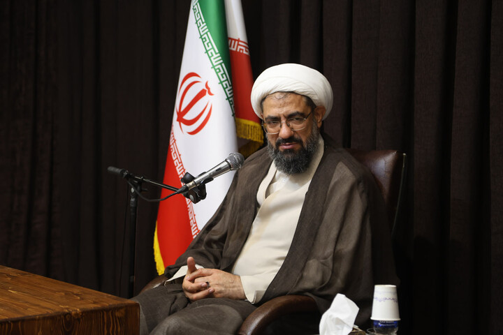 تصاویر / دیدار مدیرکل کمیته امداد استان همدان با نماینده ولی فقیه در همدان
