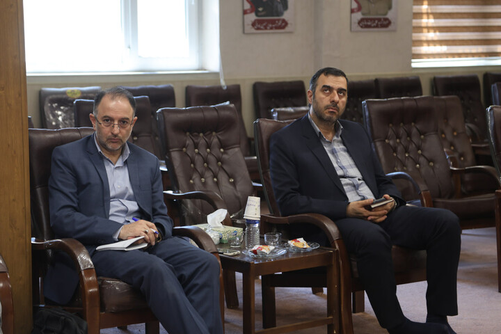تصاویر / دیدار مدیرکل کمیته امداد استان همدان با نماینده ولی فقیه در همدان