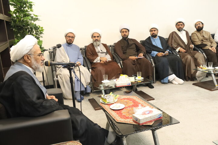 تصاویر/ نشست شورای خیرالبریه با حضور نماینده ولی فقیه در استان هرمزگان