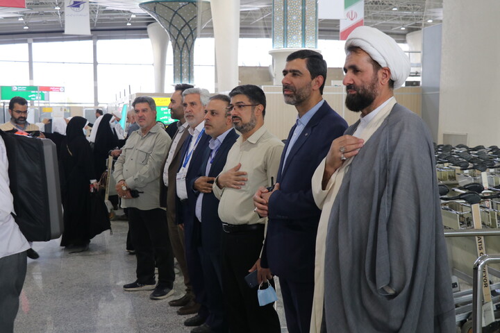 تصاویر / بازگشت نخستین گروه از حجاج به اصفهان