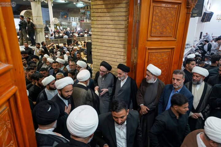 حوزة النجف تُقیم مجلس تأبين لآية الله العظمى الفياض بجوار مرقد الإمام أمير المؤمنين علي (عليه السلام)