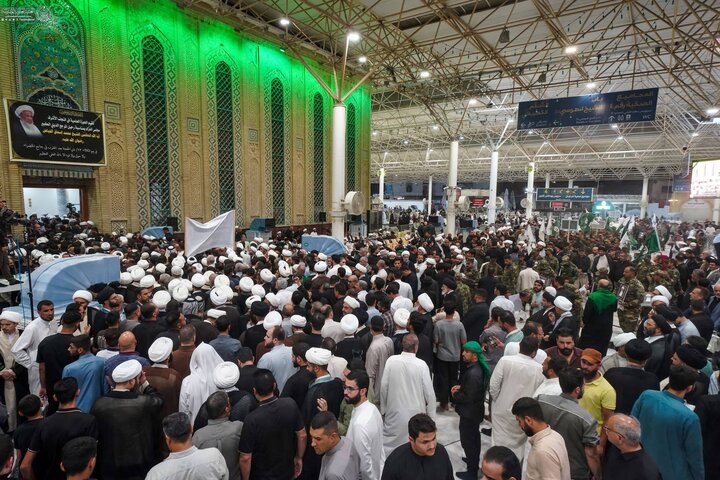 حوزة النجف تُقیم مجلس تأبين لآية الله العظمى الفياض بجوار مرقد الإمام أمير المؤمنين علي (عليه السلام)