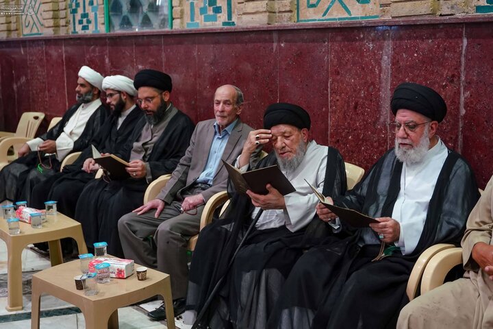 حوزة النجف تُقیم مجلس تأبين لآية الله العظمى الفياض بجوار مرقد الإمام أمير المؤمنين علي (عليه السلام)
