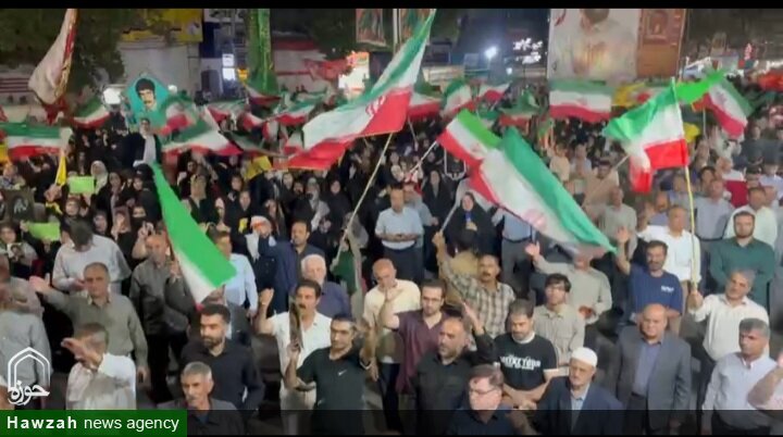 فیلم | حضور حماسی خرم آبادی ها در موج ۱۰۰ دفاع از وطن