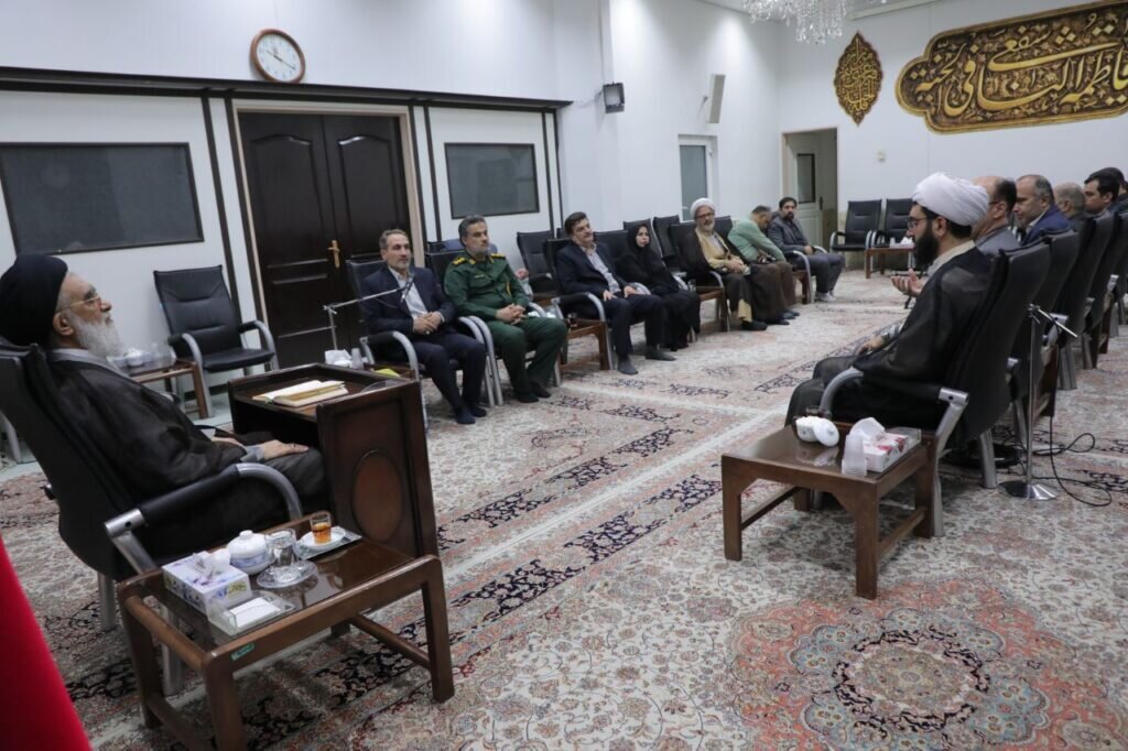 دست واسطه‌گران و دلالان باید از بخش کشاورزی قطع شود