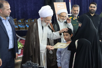 تصاویر/ حضور نماینده ولی فقیه در استان مازندران در اختتامیه رویداد ملی ایران ۱۴۳۰