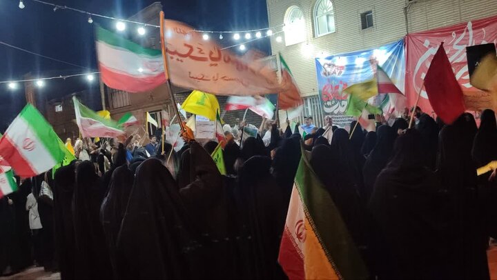 تصاویر/ صدو یکمین اجتماع بزرگ‌ شبانه مردمی سفیدشهر در لبیک به ندای رهبر معظم انقلاب