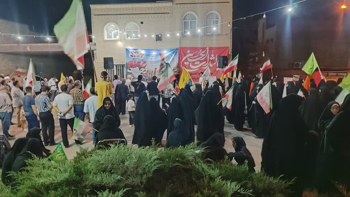 تصاویر/ صدو یکمین اجتماع بزرگ‌ شبانه مردمی سفیدشهر در لبیک به ندای رهبر معظم انقلاب