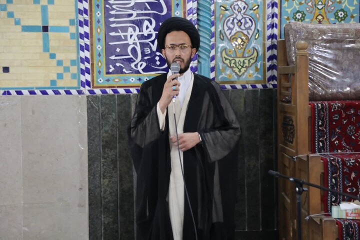 تصاویر/ نشست بصیرتی با حضور حجت‌الاسلام طائب برگزار شد