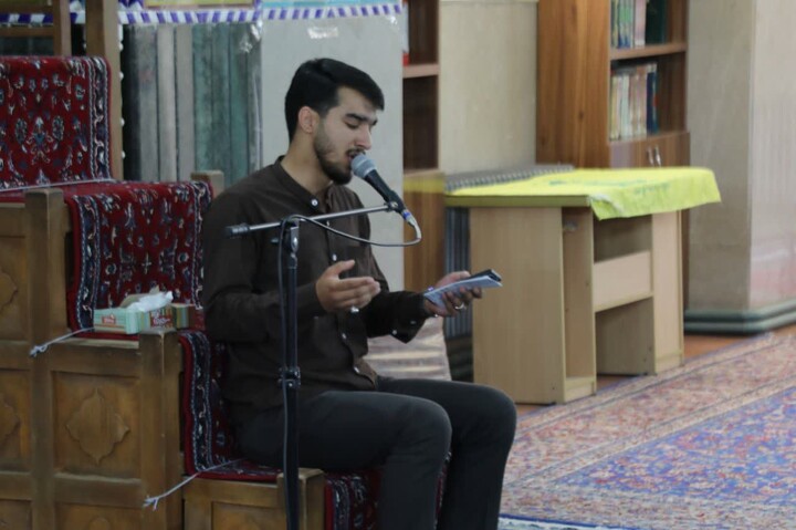 تصاویر/ نشست بصیرتی با حضور حجت‌الاسلام طائب برگزار شد