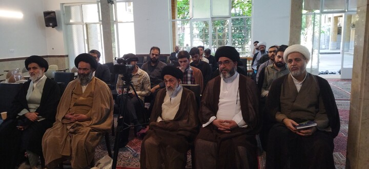 تصاویر/ مدرسه علمی بهاره با موضوع «نصوص امامت؛ از دلالت تا کاربست هدایتی»