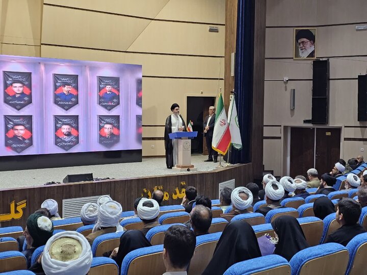 تصاویر/مراسم تجلیل از خانواده‌های معظم شهدای «جنگ رمضان» کردستان