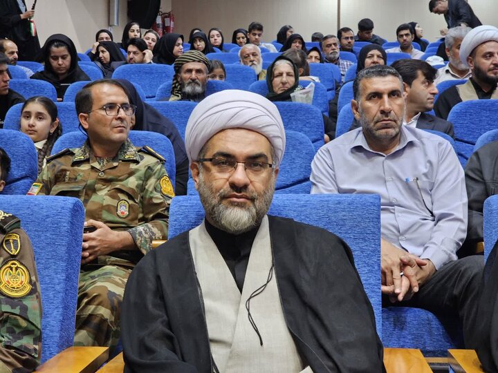 تصاویر/مراسم تجلیل از خانواده‌های معظم شهدای «جنگ رمضان» کردستان