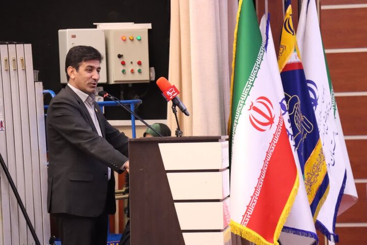 تصاویر/آیین تجلیل از معلمان جهادگر نسل فردا در فرهنگسرای شهر اراک