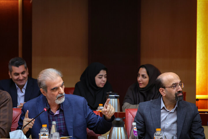 تصاویر/ نشست رئیس جمهور با اساتید و اعضای هیئت علمی دانشگاهی حوزه اقتصاد