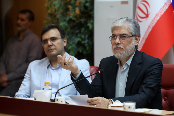 تصاویر/ نشست رئیس جمهور با اساتید و اعضای هیئت علمی دانشگاهی حوزه اقتصاد