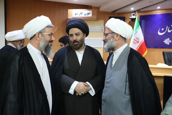 تصاویر/ آیین تکریم و معارفه امام جمعه موقت سمنان
