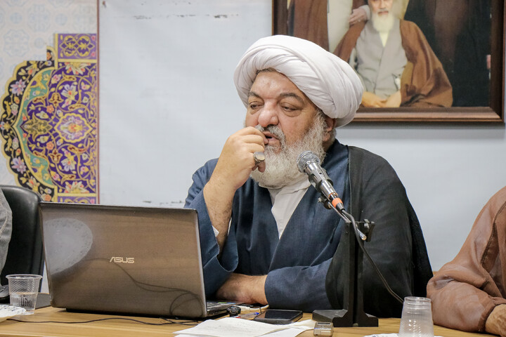 تصاویر/  نشست علمی نقش راهبردی امامین انقلاب و سید حسن نصر الله، در تبیین و زمینه سازی ظهور