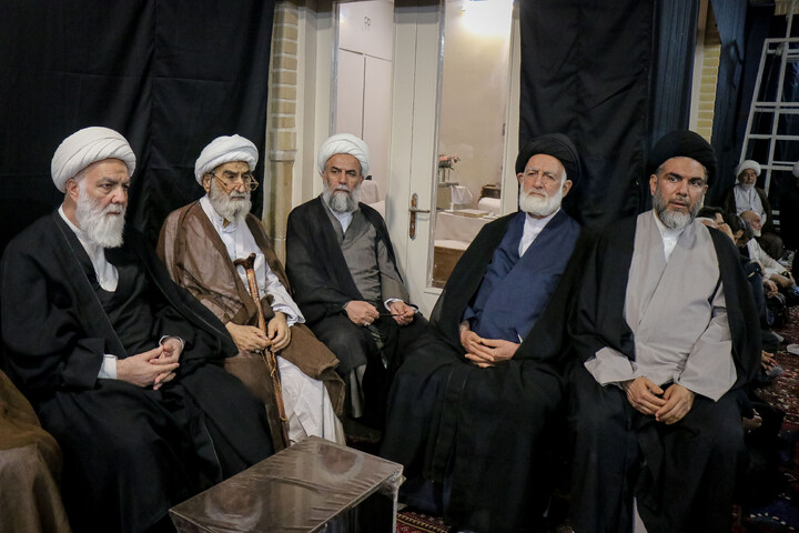 تصاویر/ مراسم بزرگداشت آیت‌الله العظمی فیاض در بیت آیت الله العظمی صافی گلپایگانی ره