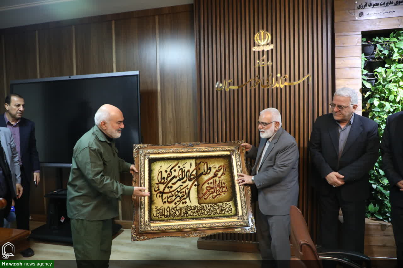 واگذاری ۶۰۰ واحد مسکونی به نیازمندان خوزستانی
