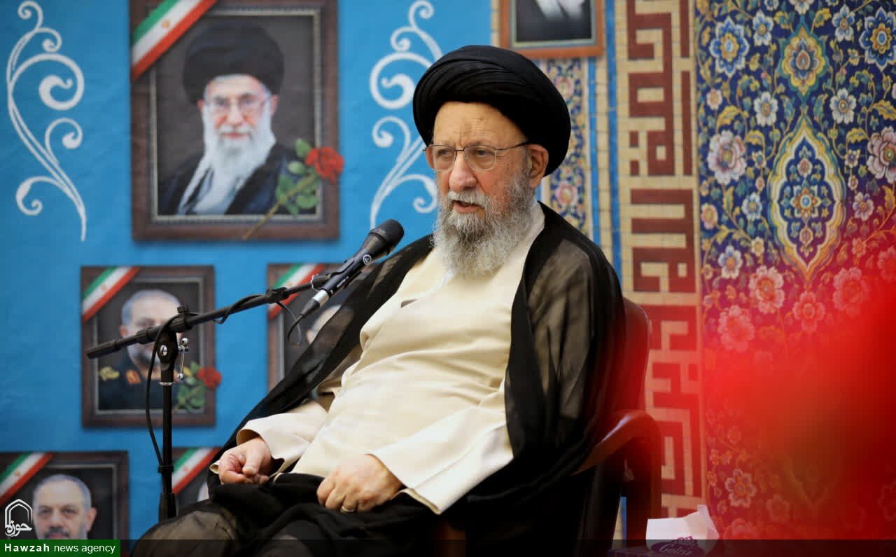 تصاویر / دیدار آیت الله نورمفیدی با طلاب مدرسه علمیه امام خمینی (ره)