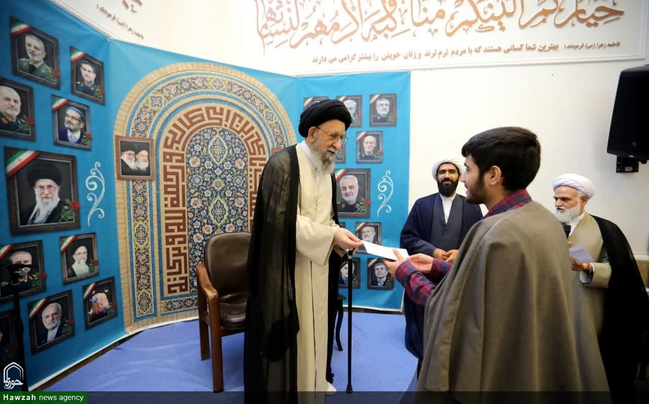 تصاویر / دیدار آیت الله نورمفیدی با طلاب مدرسه علمیه امام خمینی (ره)