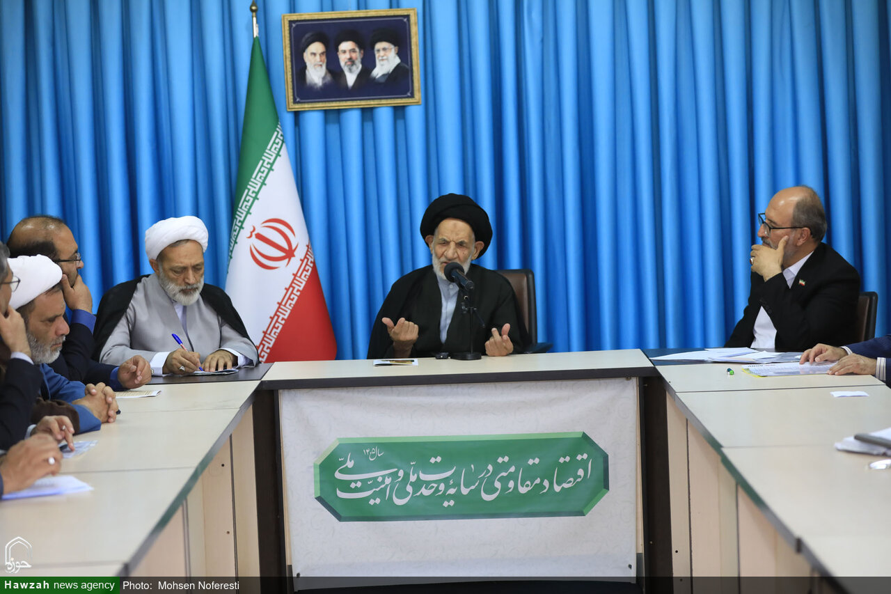 جامعه‌ای که اقتصادش هدفمند نباشد، مستقیم یا غیرمستقیم برده دیگران می‌شود