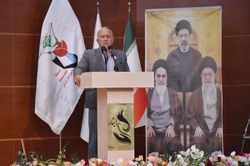 تکریم خانواده شهدا عامل تقویت وحدت و انسجام ملی است