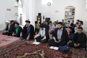 تصاویر/ نشست تبیینی در مدرسه علمیه مصلی یزد