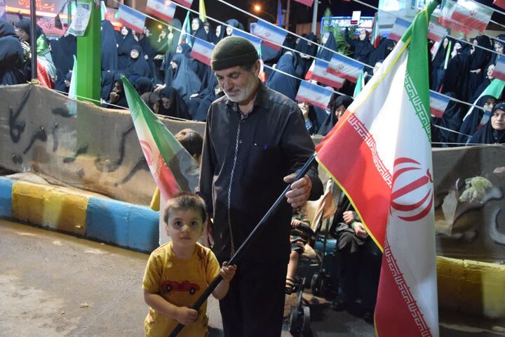 تصاویر/ یکصدو دومین شب اجتماع شبانگاهی مردم آران و بیدگل در میدان شهید سلیمانی