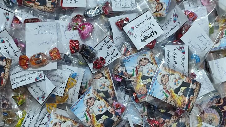 تصاویر / تصاویر / فعالیتهای فرهنگی و تبلیغی قرارگاه جهادی مدرسه امام صادق علیه‌السلام خواهران شهرستان بویین زهرا در شب صد ودوم