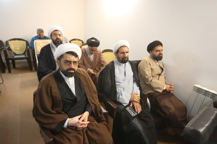 تصاویر/ گردهمایی بیسج اساتید و نخبگان حوزه های علمیه استان اصفهان