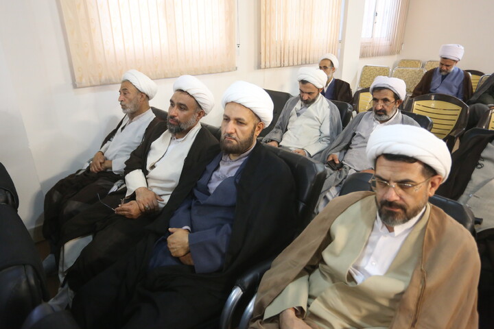 تصاویر/ گردهمایی بیسج اساتید و نخبگان حوزه های علمیه استان اصفهان
