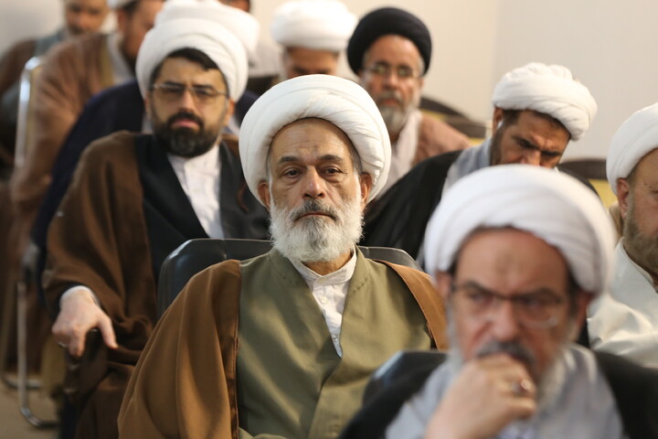 تصاویر/ گردهمایی بیسج اساتید و نخبگان حوزه های علمیه استان اصفهان