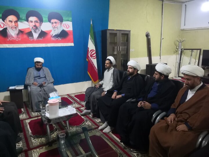 تصاویر/جلسه روحانیون در شهرستان چرداول