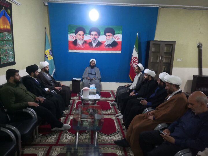 تصاویر/جلسه روحانیون در شهرستان چرداول