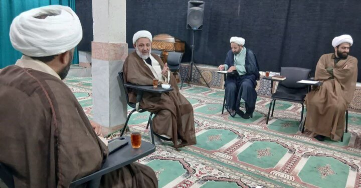 تصاویر/برگزاری جلسه شورای تبلیغ