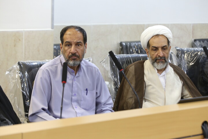 تصاویر/ نشست علمی «امتداد اجتماعی فلسفه» حوزه علمیه اصفهان