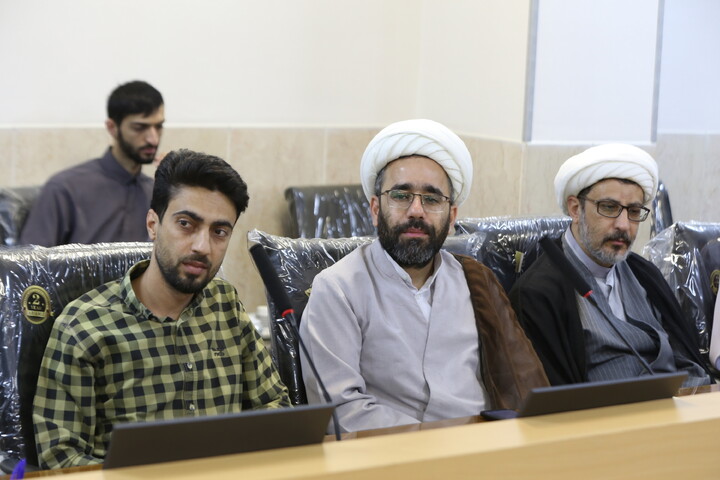 تصاویر/ نشست علمی «امتداد اجتماعی فلسفه» حوزه علمیه اصفهان