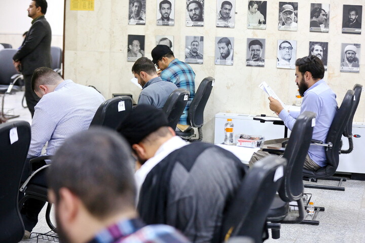 تصاویر/ آزمون اختصاصی ۱۴۰۵ دانشکده دین و رسانه