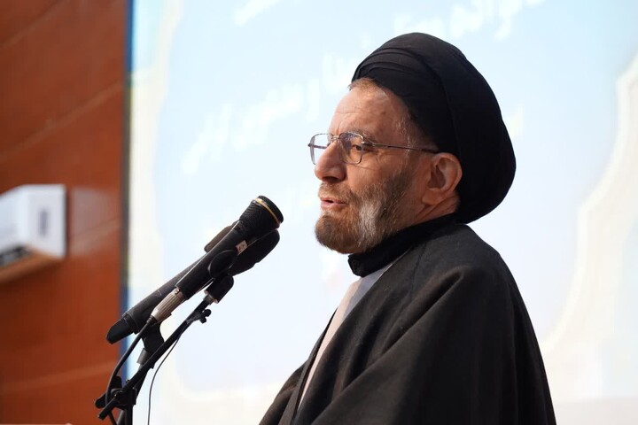 استان لرستان خاستگاه علما و عرفاست