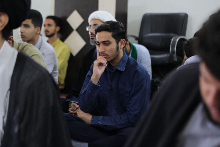 تصاویر/ نشست تبیینی با حضور حجت‌الاسلام والمسلمین مهدوی ارفع در مدرسه علمیه مصلی برگزار شد