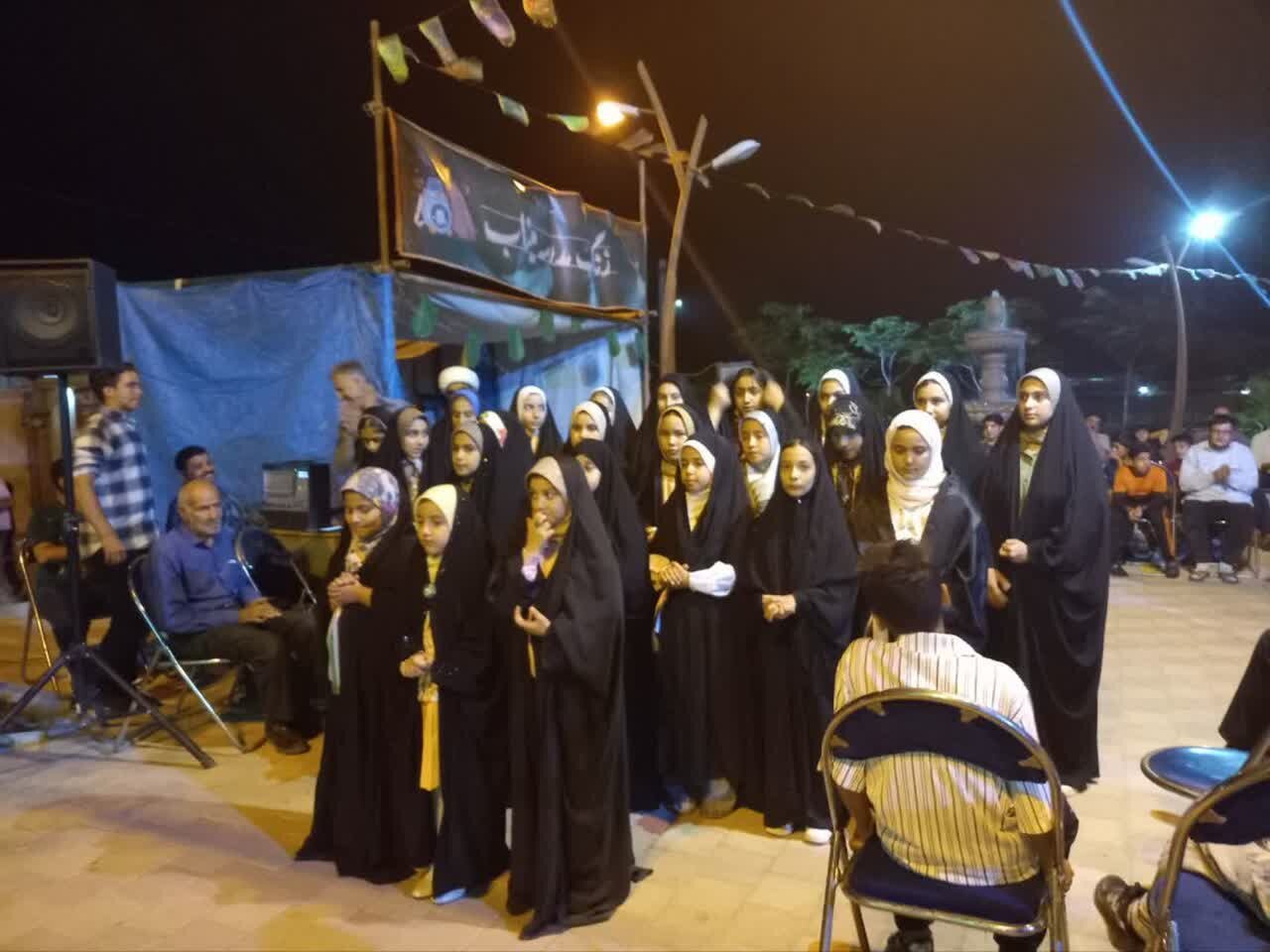 طنین شادی در بوستان مسجد جامع خُزّاق در دهه ولایت+عکس