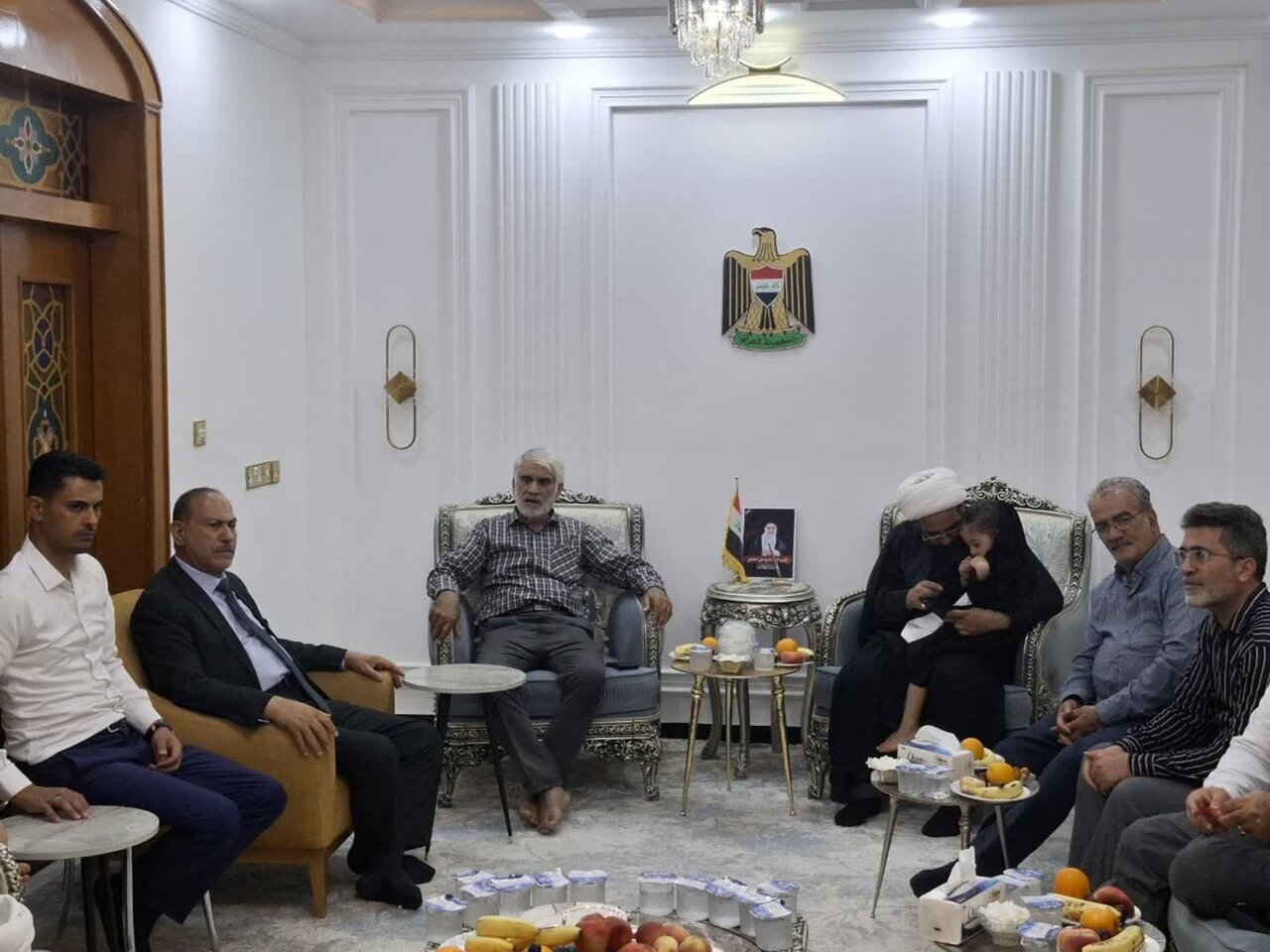 Mwakilishi wa Bunge la Iraq/ Iraq na Iran ni Mataifa Mawili yenye udugu