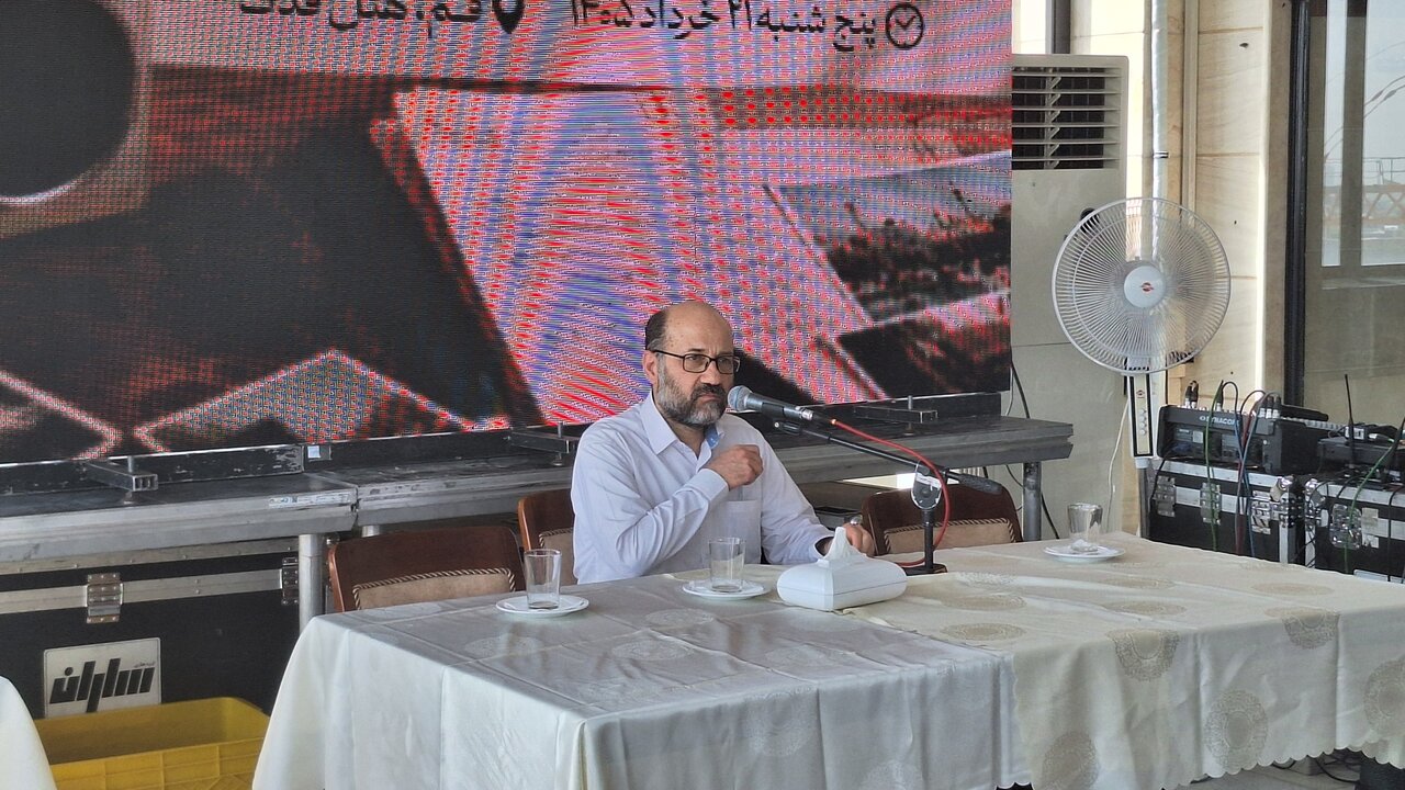 پانزدهمین همایش تاریخ شفاهی ایران در قم برگزار شد/ ثبت ۱۸۰۰ ساعت تاریخ شفاهی هنر در قم