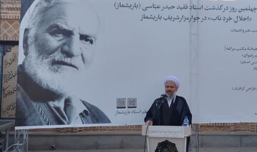 شخصیت‌هایی چون استاد عباسی را همان‌گونه که بودند به نسل جوان منتقل کنیم