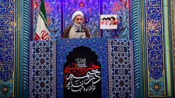 ایران اسلامی گورستان متجاوزان خواهد شد