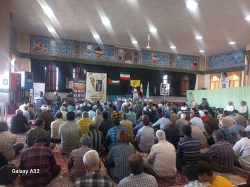 مردم ایران در مکتب سیدالشهدا تربیت یافته‌اند