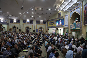 تصاویر / اقامه نماز جمعه همدان